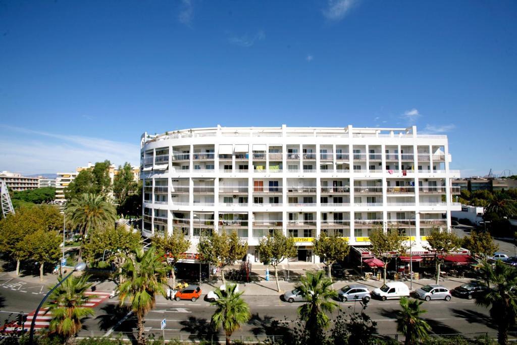 Apartbeach Royal Apartments 萨洛 外观 照片